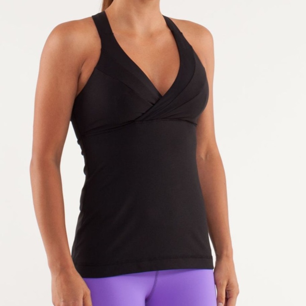 Lululemon Deep Breath Tank Top 10 Black